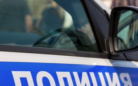 Неизвестные убили двух отдыхающих и угнали их авто