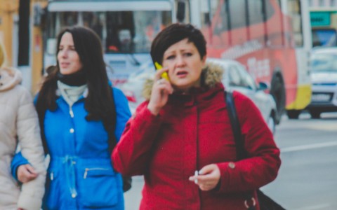 «Народный контроль»: могу ли я привлечь к  ответственности женщину, которая материлась в разговоре с пятилетним ребенком ?