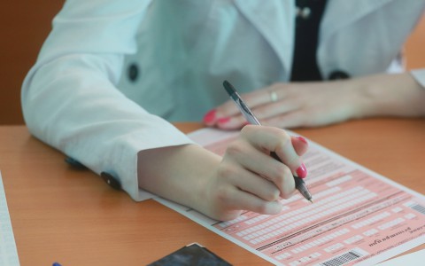 В Сыктывкаре школьники лучше стали сдавать ЕГЭ