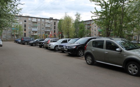 Секс и авто: сыктывкарцы рассказали, где лучше парковать авто, чтобы познакомиться с девушкой