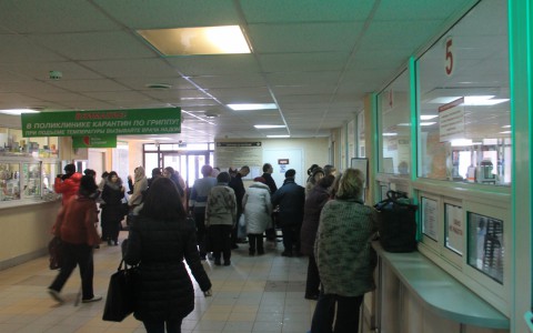 В сыктывкарской поликлинике установят видеонаблюдение после ЧП с пациентом