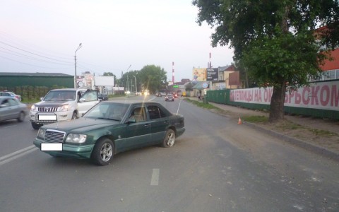 В Сыктывкаре  после аварии кусок бордюра отлетел в голову пешеходу