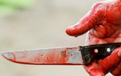 В Коми мужчина зарезал своего собутыльника ножом