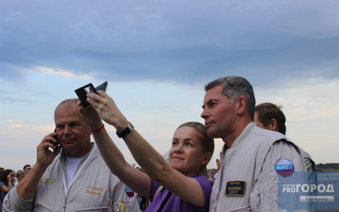 В Сыктывкаре завершил свою работу авиасалон «Авиорегион-2016»: селфи с летчиками, очереди и радуга (фото, видео)