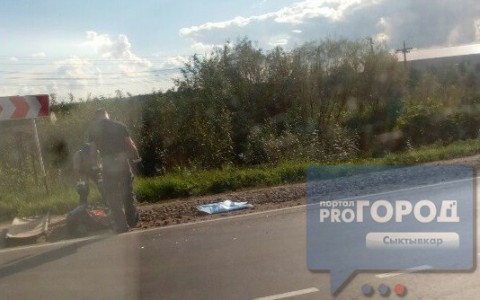 МАЗ в Сыктывкаре сбил работника дорожной службы