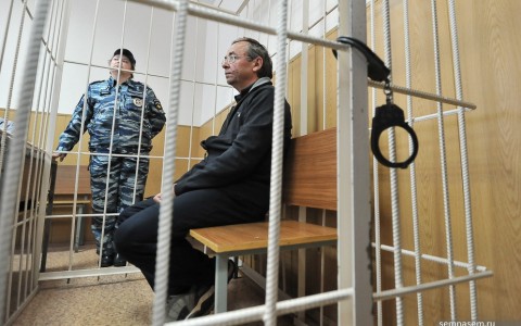Сыктывкарский суд арестовал на два месяца фигуранта дела о взятках в Коми