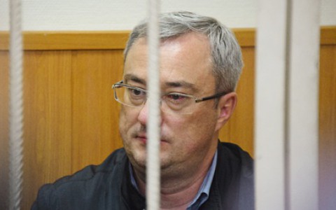Экс-губернатор Коми Вячеслав Гайзер дал показания против фигурантов дела «Реновы», чтобы ему снизили срок