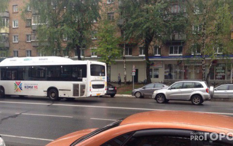 Стало известно, почему новые автобусы в Сыктывкаре часто попадают в ДТП