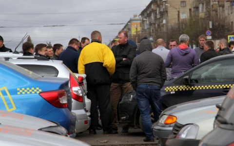 Сыктывкар за день 10 сентября: забастовка таксистов и ДТП с новыми автобусами