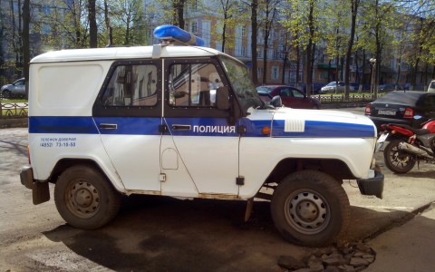 Любовные страсти: обиженный мужчина поджёг квартиру и напал на полицейского