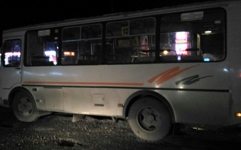 В Сыктывкаре автобус врезался в мотоциклиста
