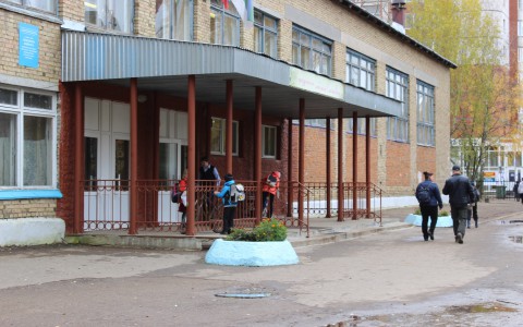 Стало известно, что происходило в первые часы после стрельбы в школе Сыктывкара