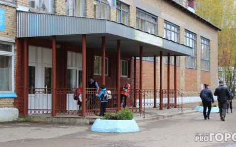 МВД проведет проверку по факту стрельбы в школе Сыктывкара