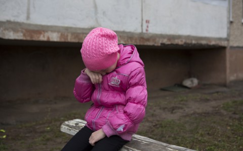 Супруги получили по 15 лет за сексуальное насилие над 4-летней дочерью
