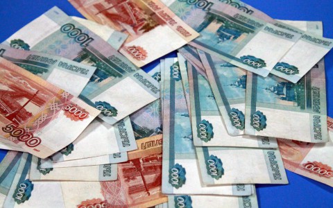 В Коми мужчина отомстил возлюбленной и украл у нее с работы 207 тысяч рублей