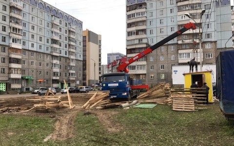 Сыктывкар за день 27 октября: открытие нового торгового центра и исчезновение забора возле стройки у Стефановского собора
