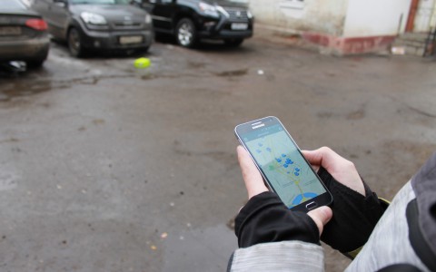 У женщины в Коми при загадочных обстоятельствах пропала норковая шуба и мобильный телефон