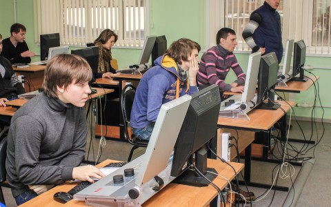 Из-за сыктывкарского хакера создатель компьютерной программы лишился 110 тысяч рублей