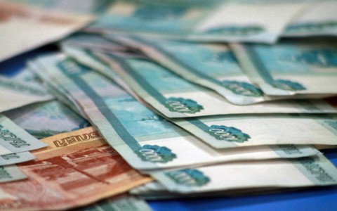 Сыктывкарка украла на работе 730 тысяч рублей, а затем уволилась