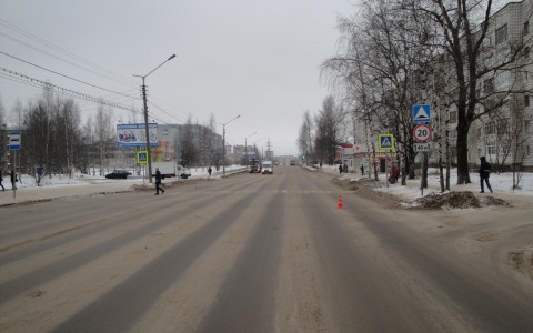 В Сыктывкаре «Деу Матиз» сбил 19-летнюю девушку