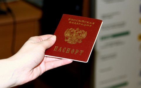 В Коми мужчина хотел взять в кредит шубу по чужому паспорту
