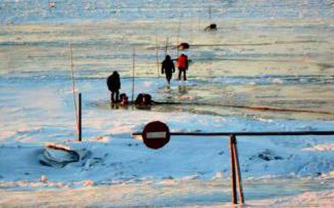 В Коми мужчина скончался во время переправы через реку