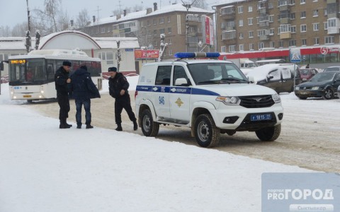 Появились подробности задержания дебошира в сыктывкарском автобусе