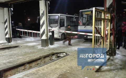 Конфликт на АТП Сыктывкара, куда не пустили 50 автобусов, получил развязку