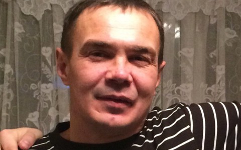 Под Сыктывкаром пропал мужчина с татуировкой корабля со змеей