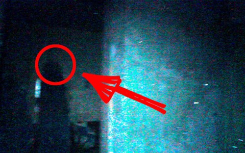 Сыктывкарские блогеры после встречи с призраком: «Больше никогда не придем в эту заброшку»