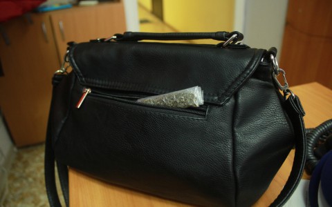 Сыктывкар за день 6 января: пожар на стройке и крупная партия наркотиков