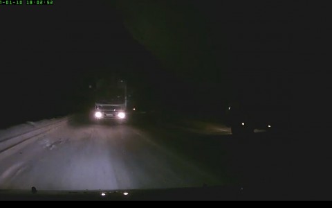 Появилось видео момента смертельного ДТП в Коми, где столкнулись «Chery» и грузовик