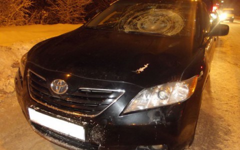 В Коми «Toyota» на «зебре» сбила подростка