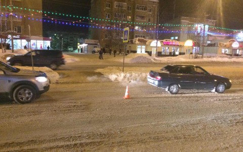 В Коми женщину сбили на нерегулируемом пешеходном переходе