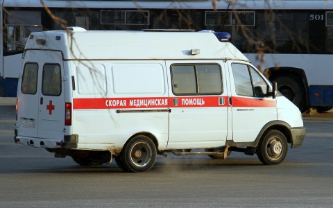 В Коми женщина ударила ножом своего сожителя, а потом сама вызвала скорую