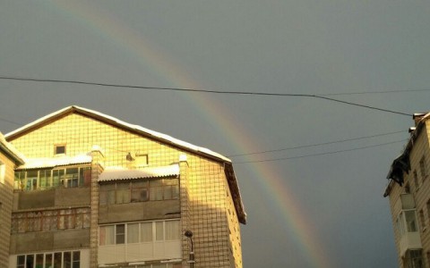 Сыктывкарцы стали свидетелями редкого явления - зимней радуги (фото)