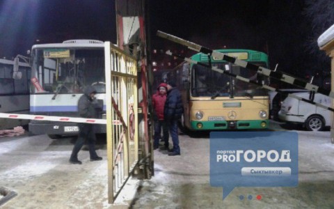 В Сыктывкаре с линии сошли 60 городских автобусов, арендованных «САТП №1»