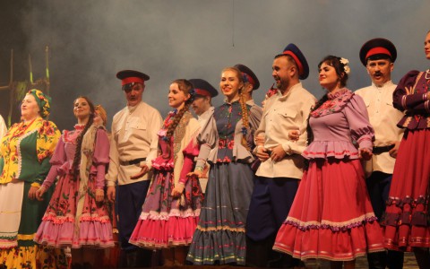 В Сыктывкаре прошла генеральная репетиция оперетты о женщинах, которые пытались выжить без мужчин