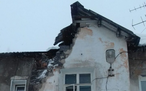 В Коми обрушилась часть жилого дома, когда в нем были люди