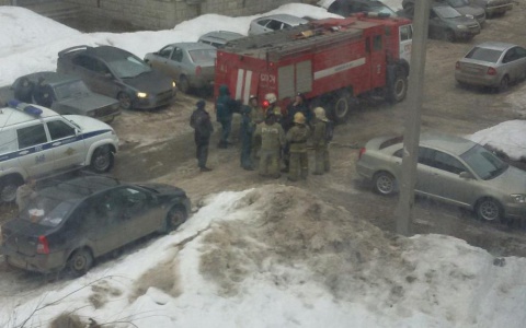 В Сыктывкаре из-за алкоголиков загорелась квартира (фото)