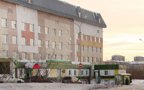 В Коми из-за угрозы взрыва эвакуировали сотрудников и пациентов поликлиники