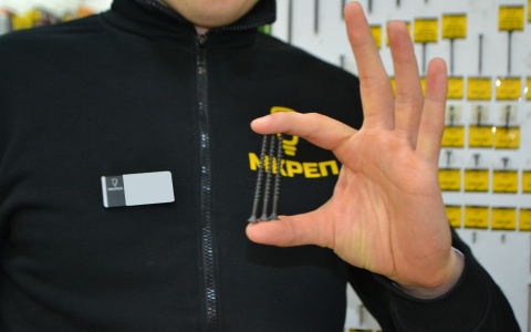 В Сыктывкаре продают саморезы не по ГОСТу (фото, видео)