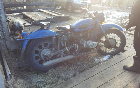 В Коми пассажир выпал из едущего мотоцикла (фото)