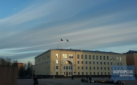 Сыктывкарцев удивило необычное небо (фото)