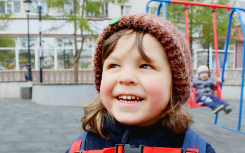 Видеоопрос: сыктывкарские дети рассказали о работе, лете, празднике и злой маме