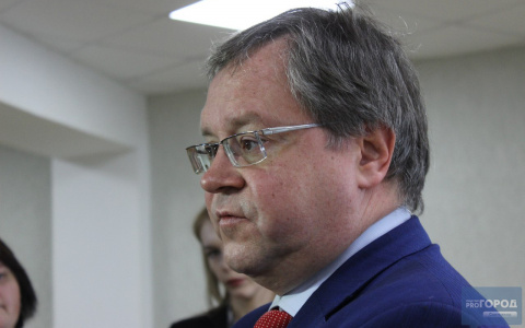 У мэра Сыктывкара проходит планерка: онлайн-трансляция