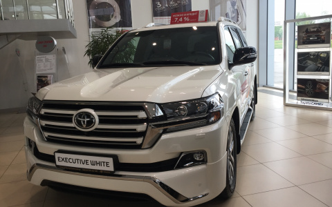 Цены на авто в Коми растаяли! Время покупать «Тойоту»