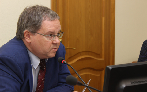 Сыктывкарцы могут нарисовать набережную и получить технику в подарок