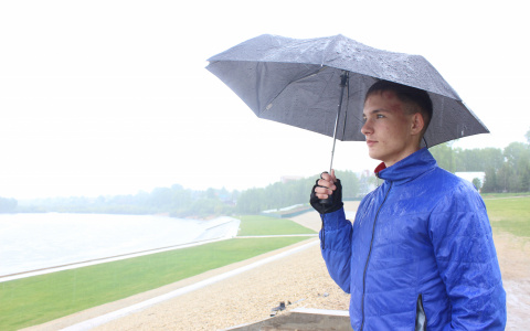 15-летний сыктывкарец рассказал, как вытащил из реки утонувшего возле набережной