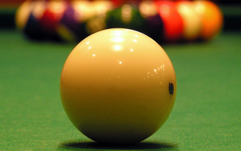 Сыктывкарский гинеколог прокомментировал случай с бильярдным шаром внутри женщины